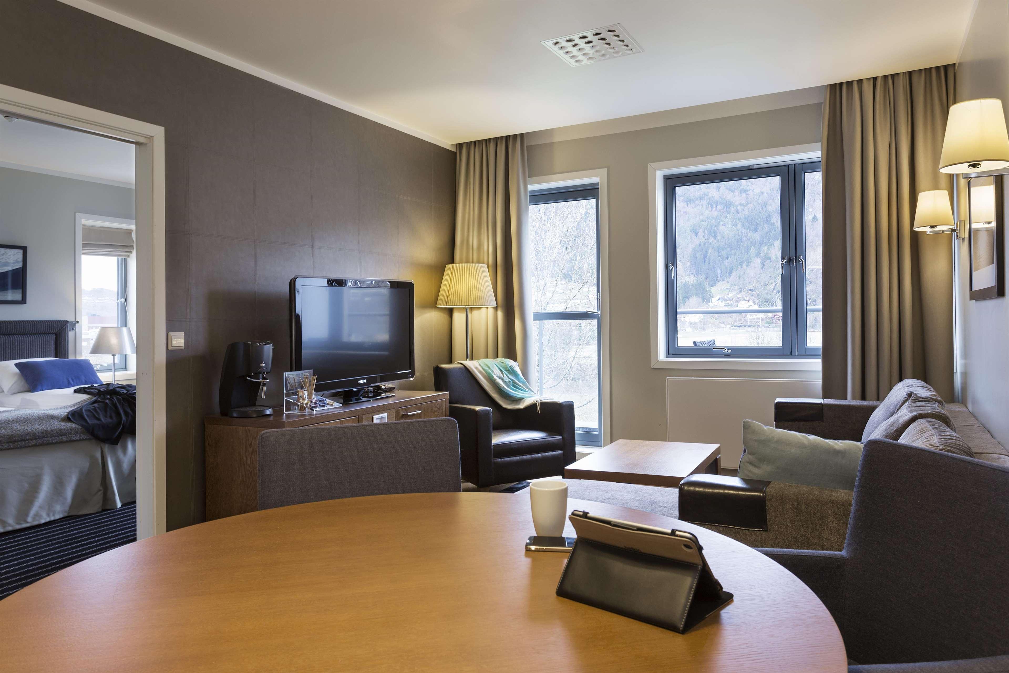 Scandic Sunnfjord Hotel & Spa Førde Exteriér fotografie