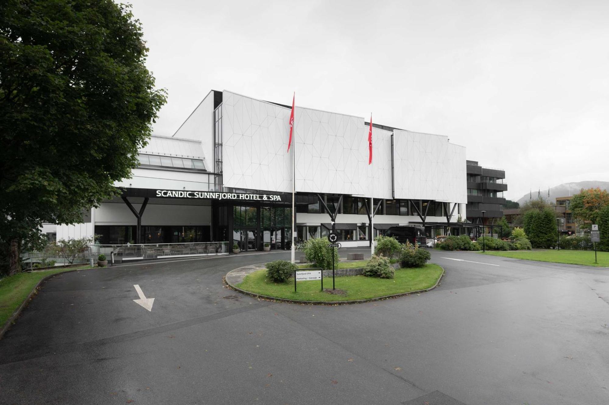 Scandic Sunnfjord Hotel & Spa Førde Exteriér fotografie