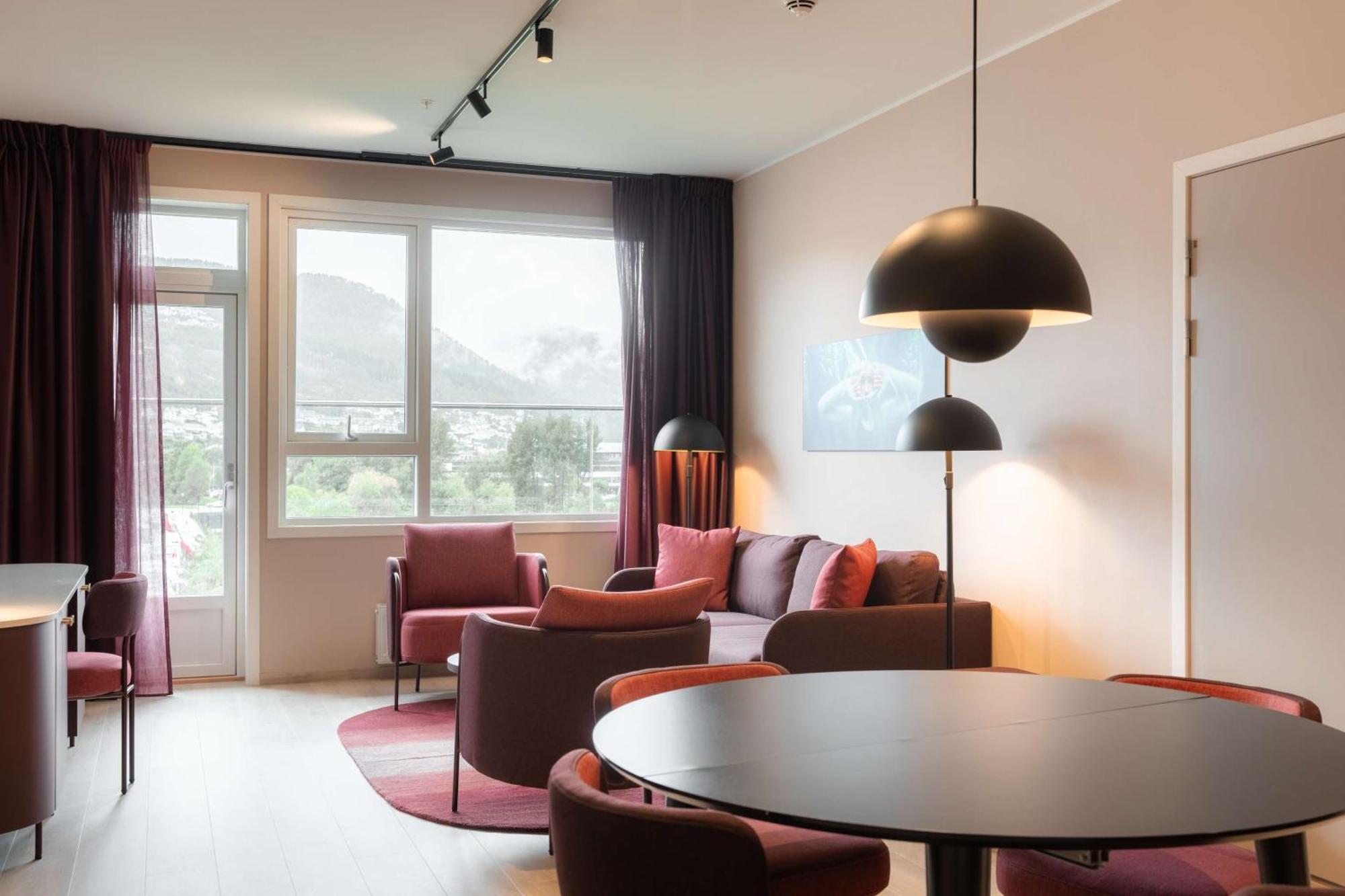Scandic Sunnfjord Hotel & Spa Førde Exteriér fotografie