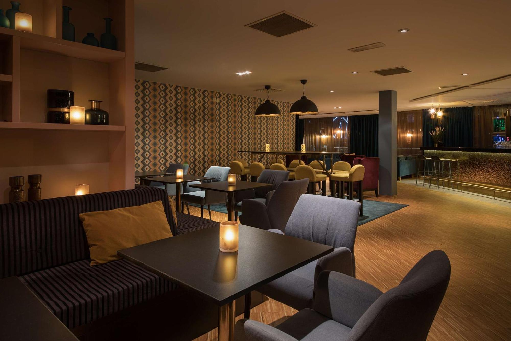 Scandic Sunnfjord Hotel & Spa Førde Exteriér fotografie