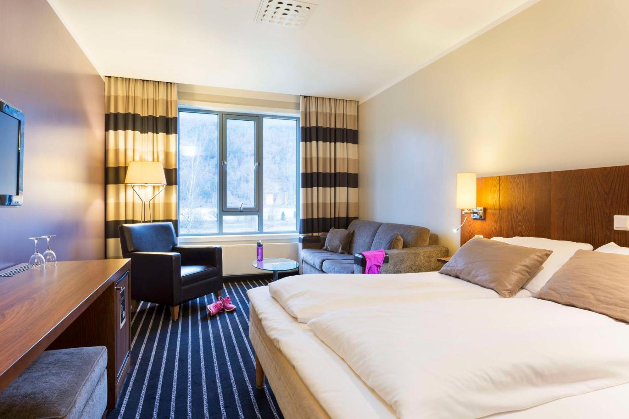 Scandic Sunnfjord Hotel & Spa Førde Exteriér fotografie