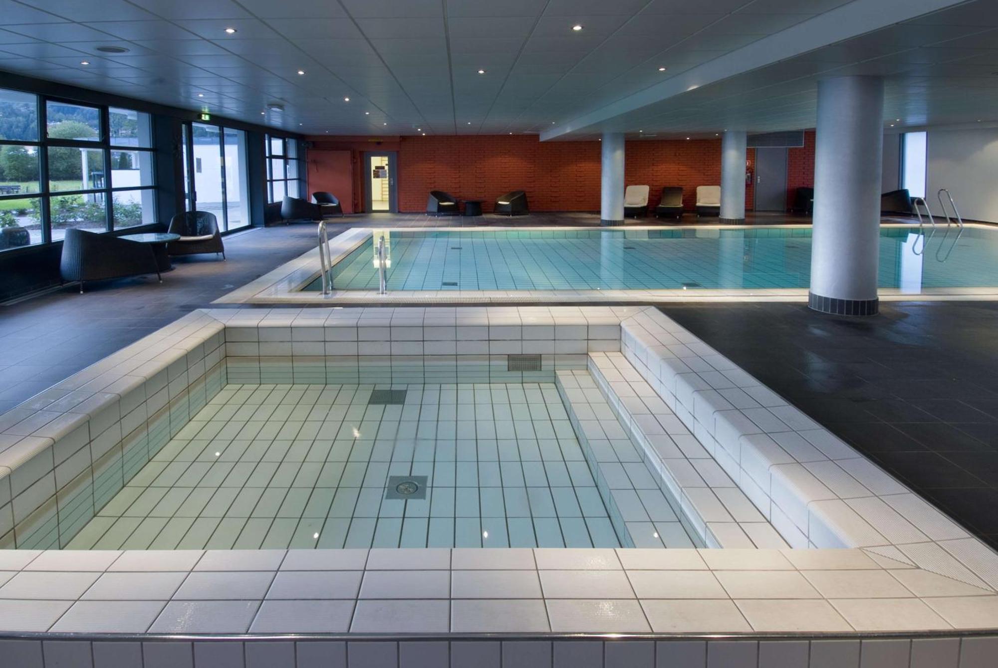 Scandic Sunnfjord Hotel & Spa Førde Exteriér fotografie