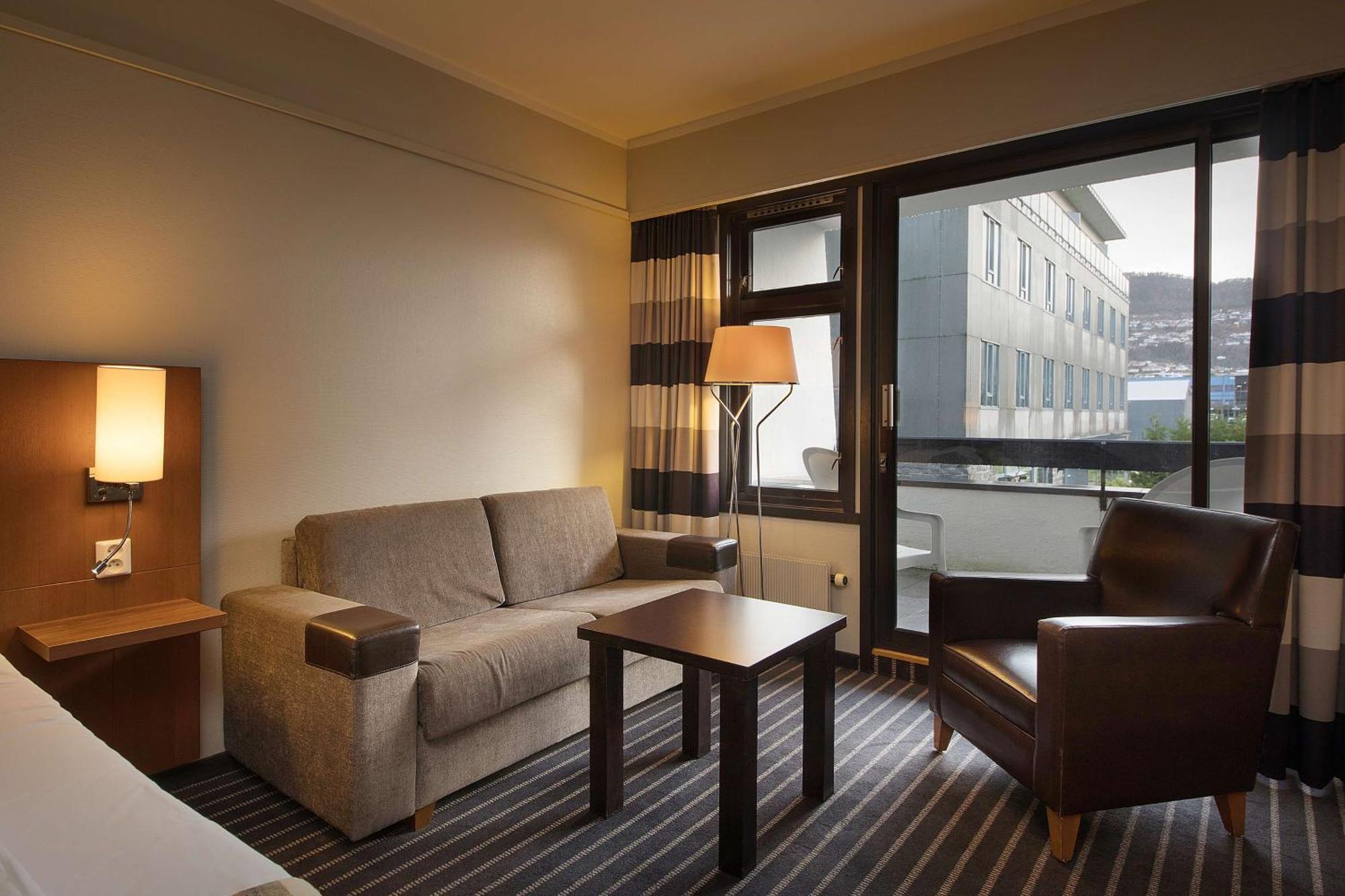 Scandic Sunnfjord Hotel & Spa Førde Exteriér fotografie