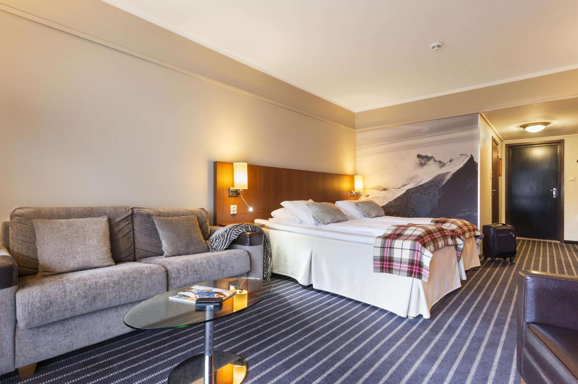 Scandic Sunnfjord Hotel & Spa Førde Exteriér fotografie